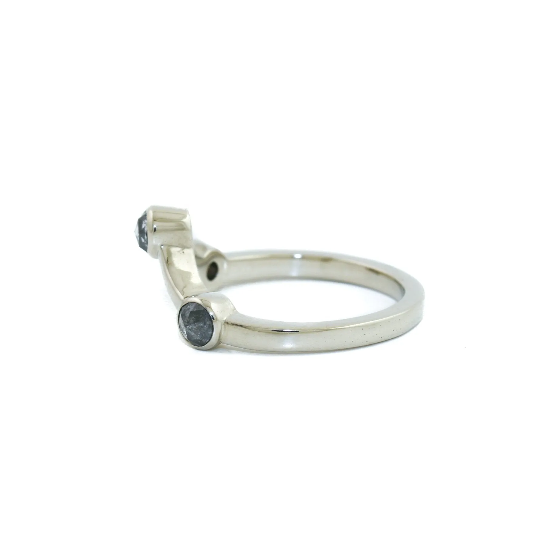 14k White Gold x Three-Point Diamond Ring