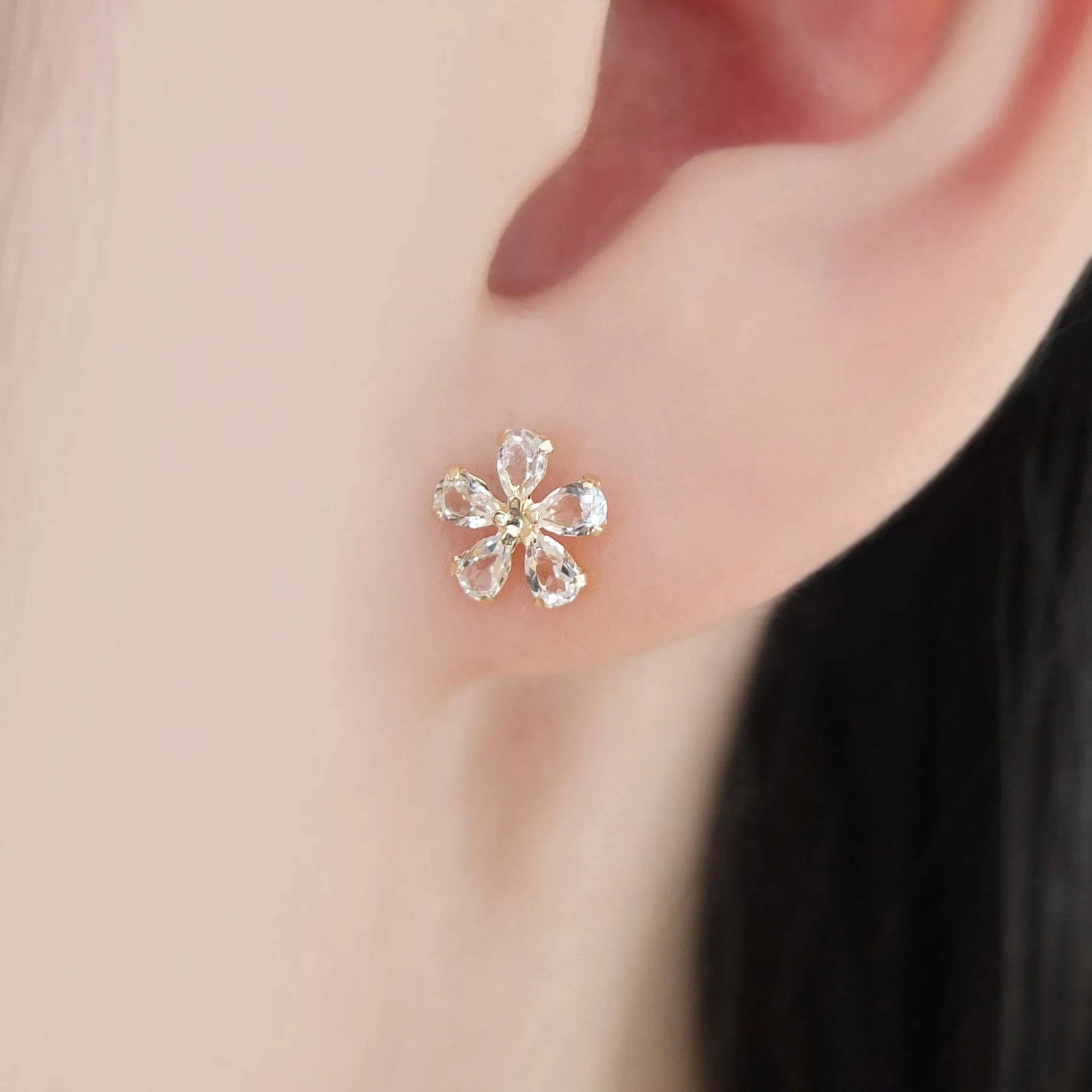 18K/10K Yellow Gold White Topaz Flower Earrings