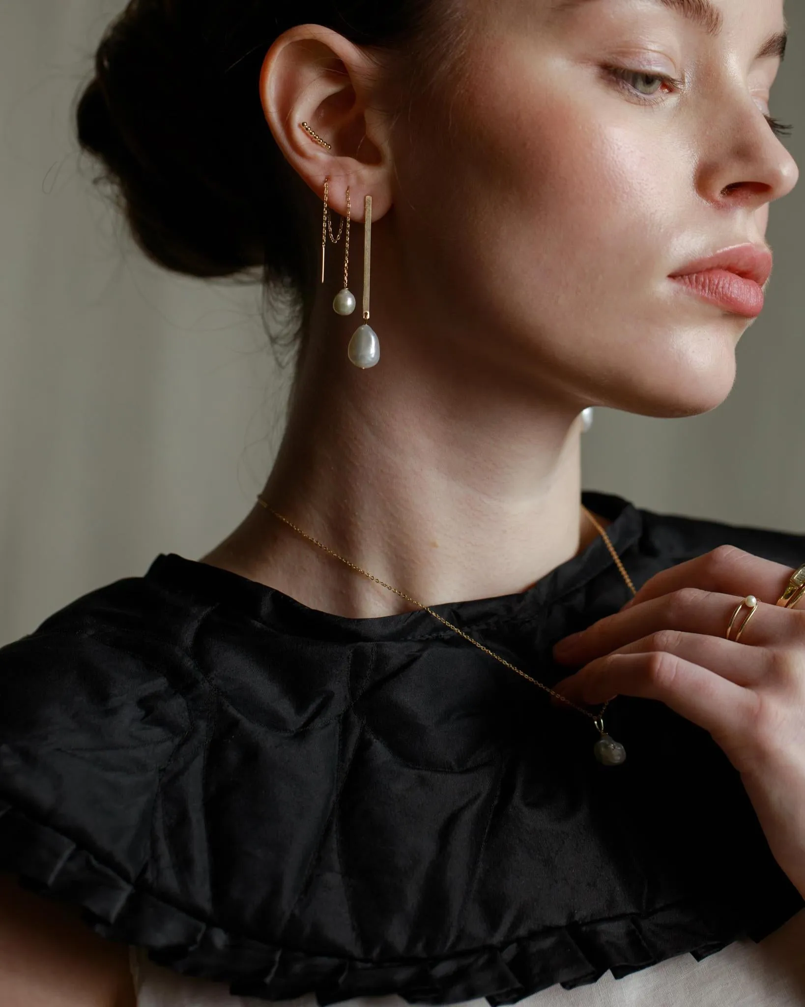 9kt Gold Beaded Row Stud Earrings