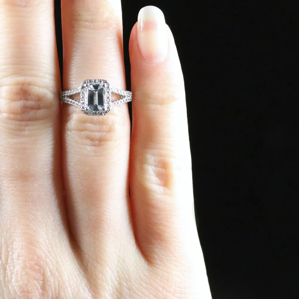 Aquamarine Diamond Engagement Ring 18Ct Gold Emerald Cut Aquamarine