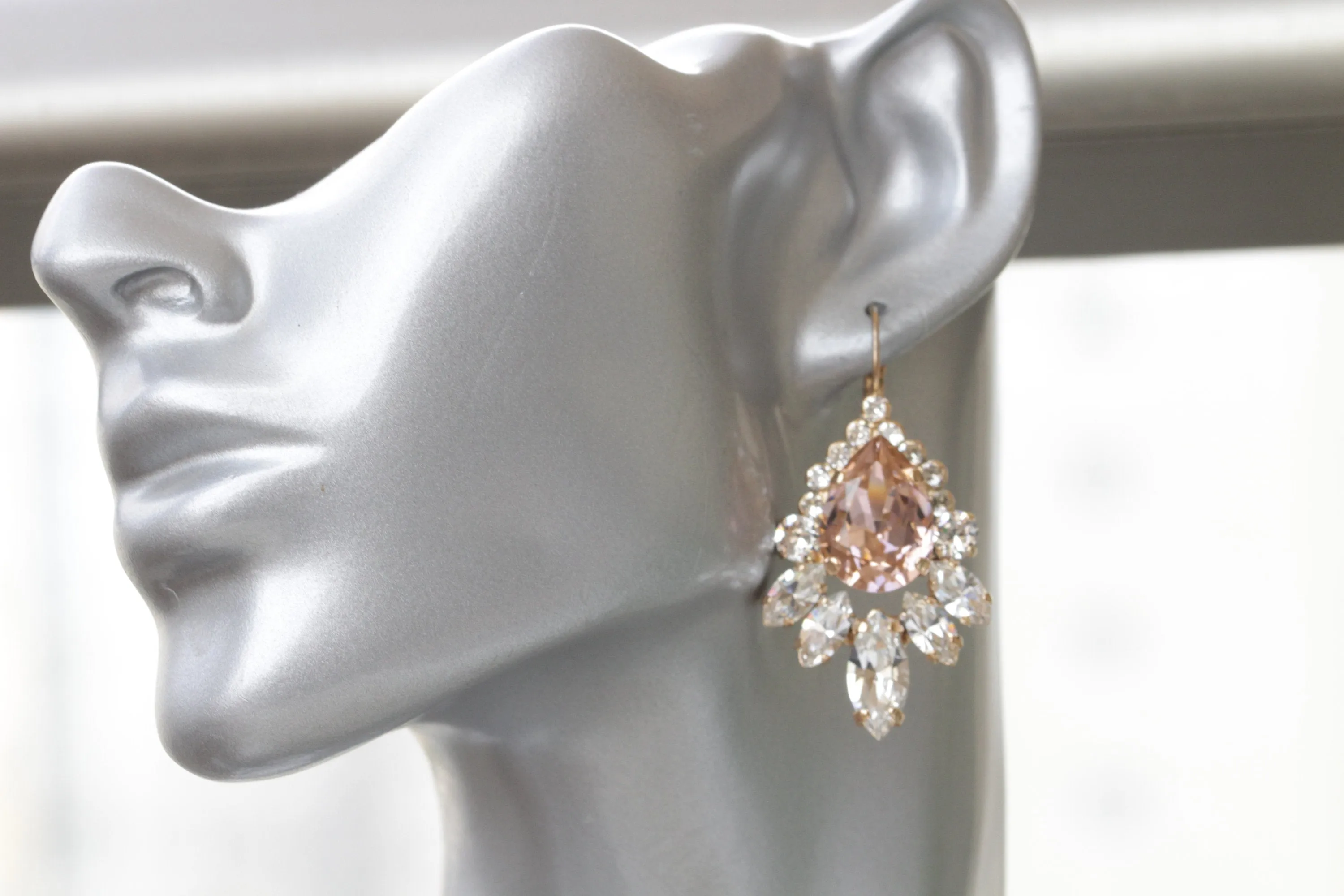 MORGANITE DROP EARRINGS