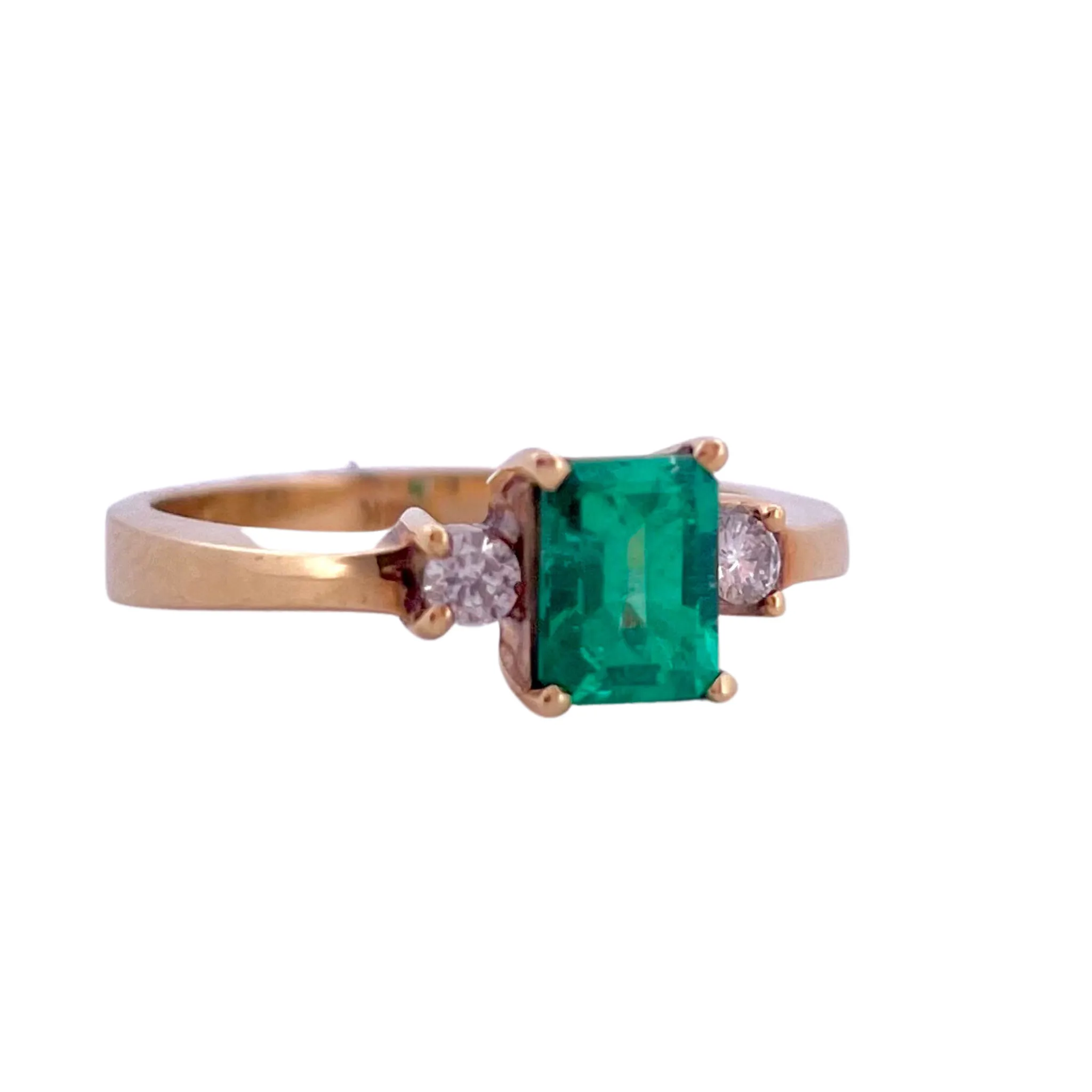 Natural Emerald and Diamond 18k Yellow Gold Ring