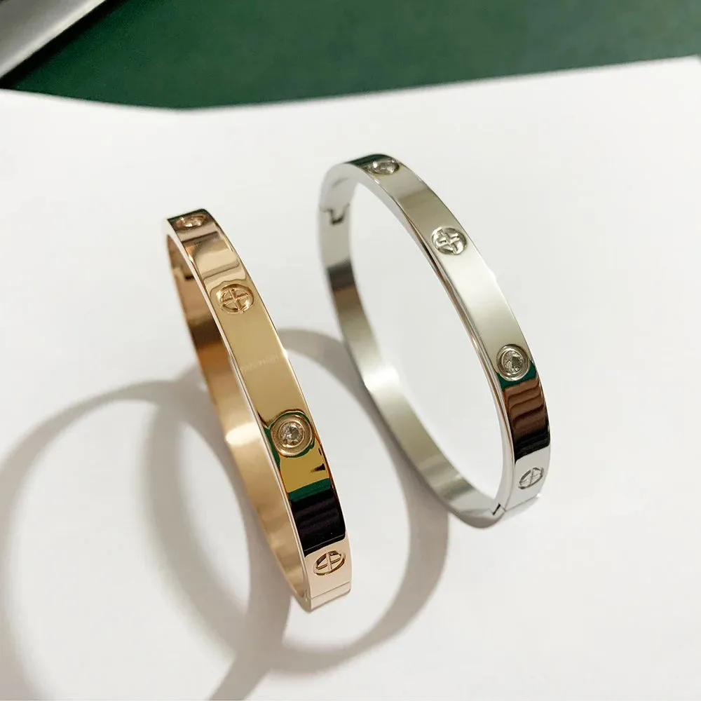 New Design Gold Color Zircon And Cross Nut Nail Bracelet Gold & Bangle  Stainless Steel Screw
