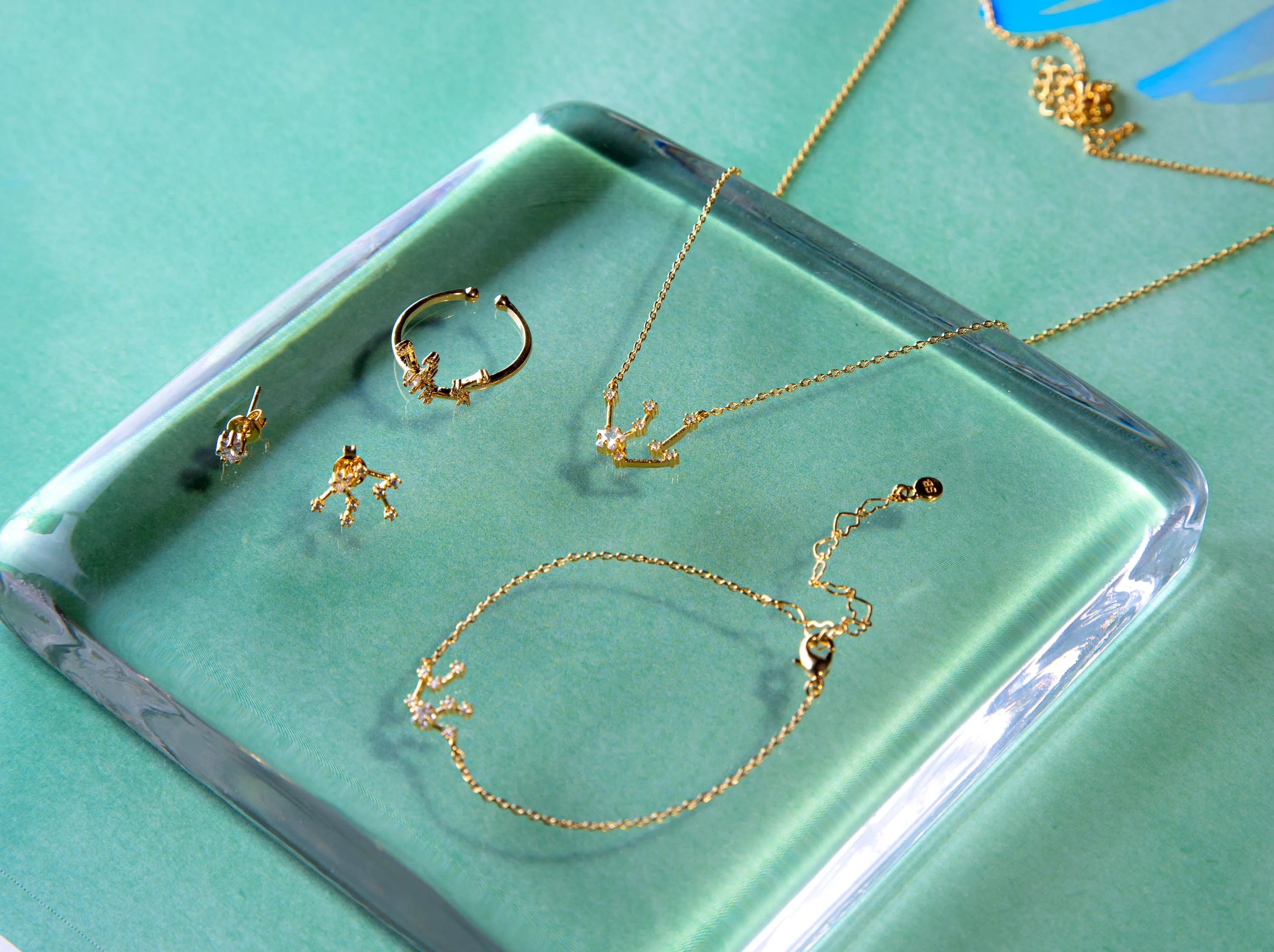 Pisces Zodiac Constellation Bracelet with Zircon