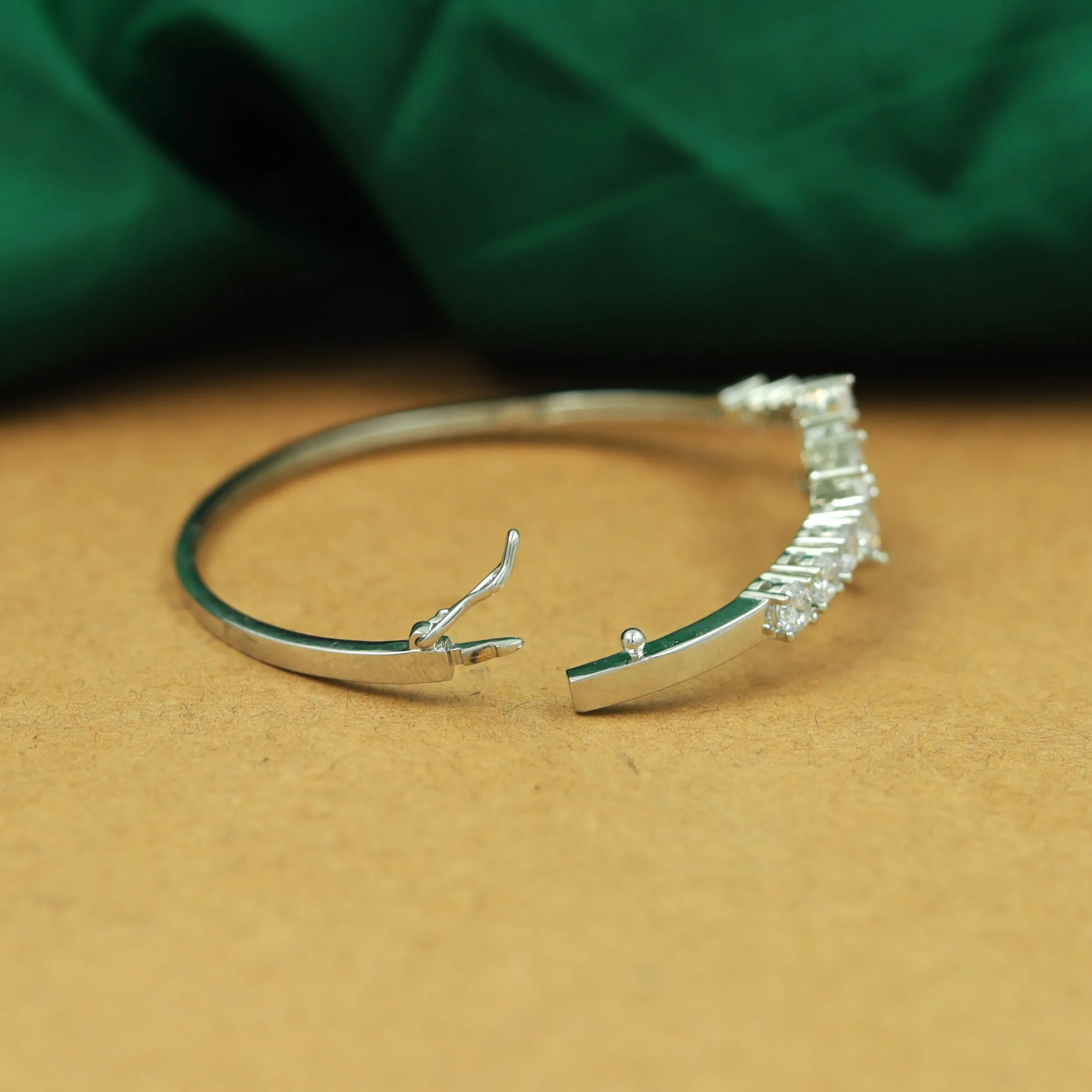 Zircon/AD Bracelet 16919-08